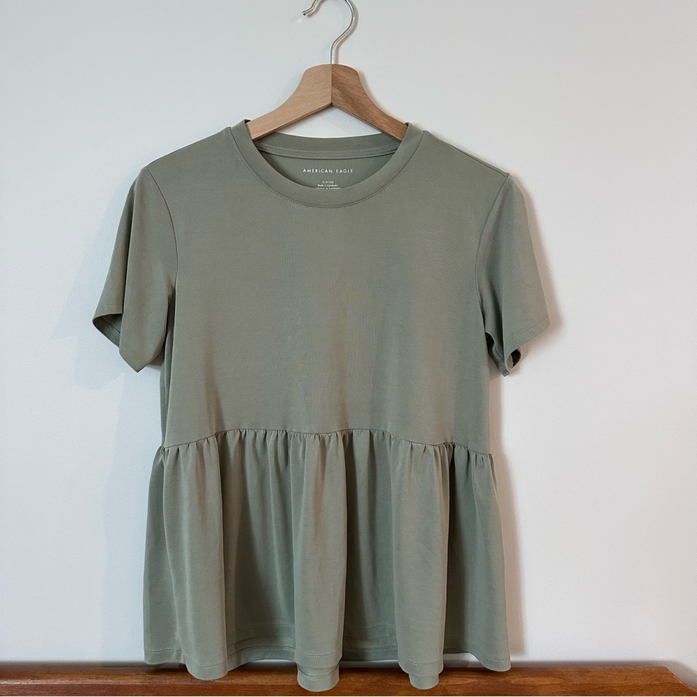 AEO Peplum Tee Size Small